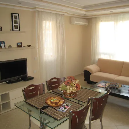 Apartament In 50 Meters From Sea